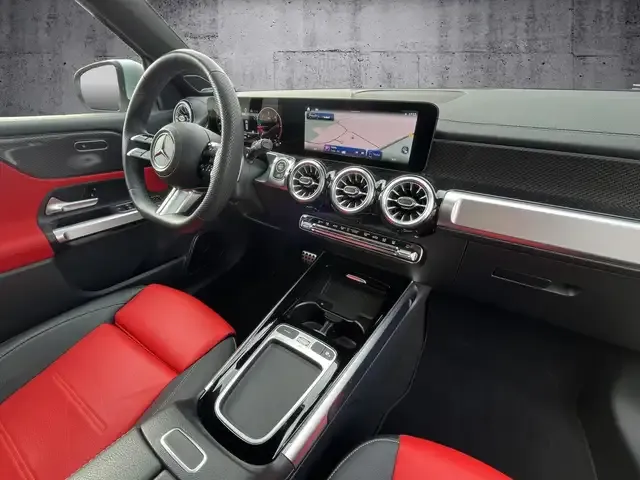 Mercedes-Benz GLB 200