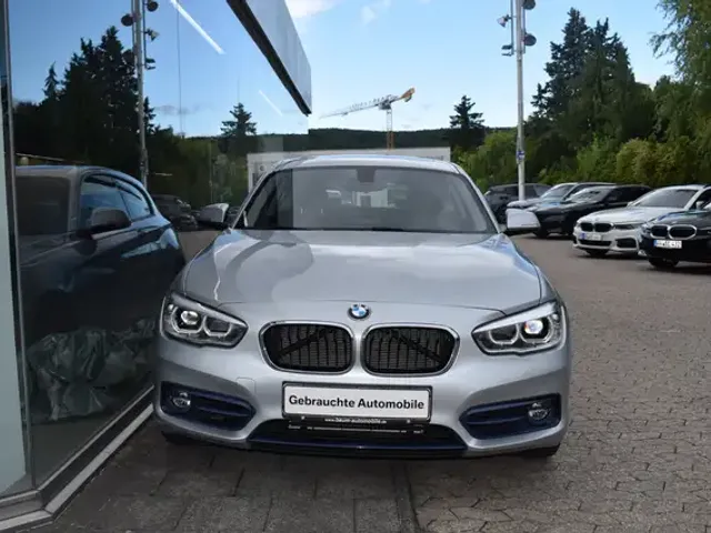 BMW 118
