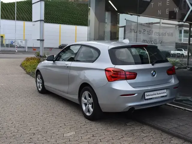 BMW 118