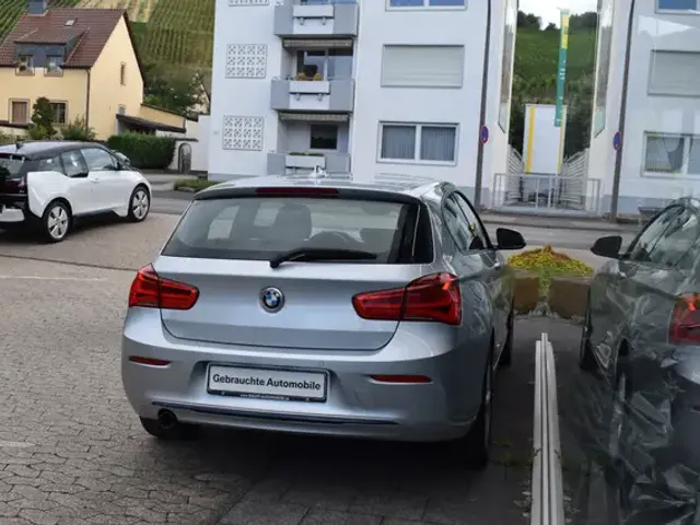 BMW 118