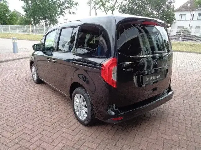 Mercedes-Benz T-Class