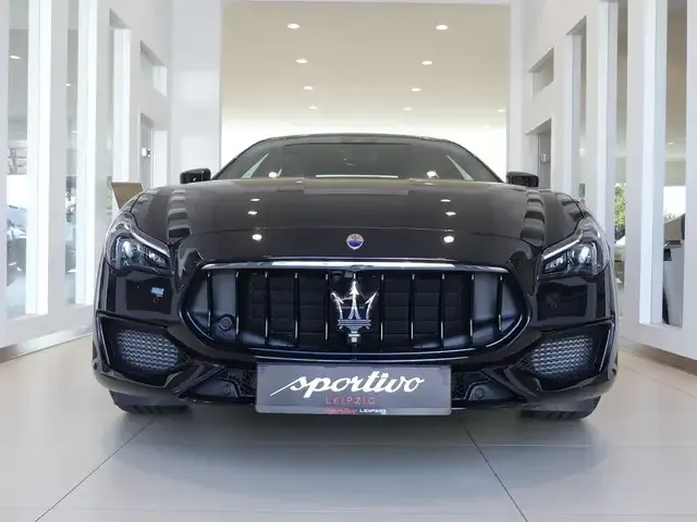 Maserati Quattroporte