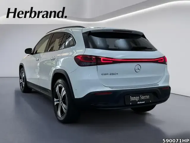 Mercedes-Benz Sonstiges