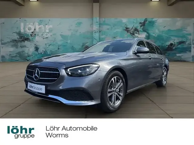 Mercedes-Benz E 220