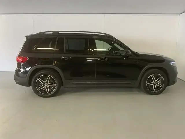 Mercedes-Benz EQB 350