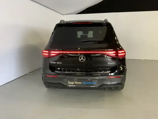 Mercedes-Benz EQB 350