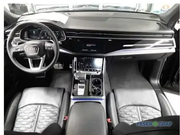 Audi RS Q8