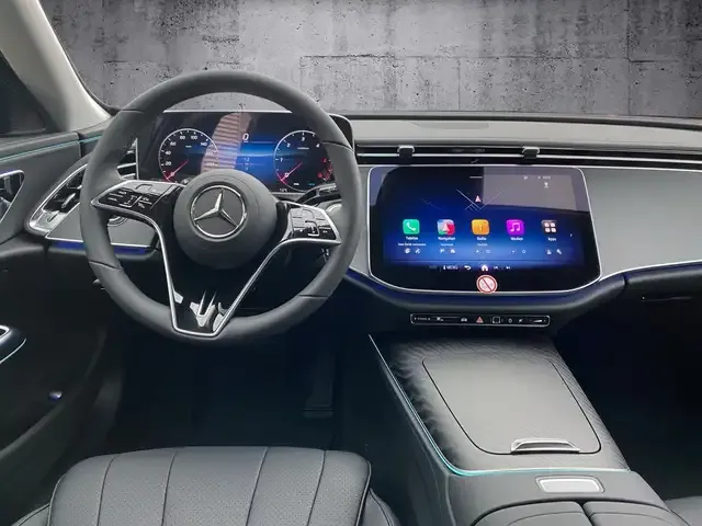 Mercedes-Benz E 220