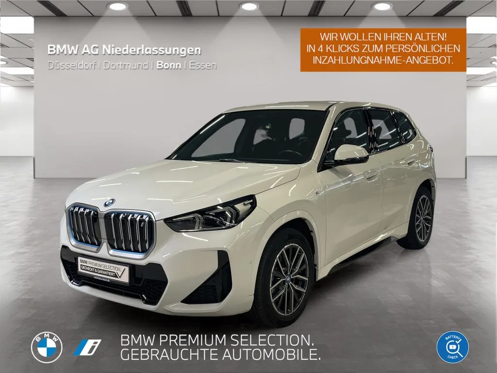 BMW iX1
