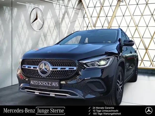 Mercedes-Benz GLA 180