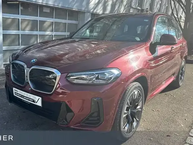 BMW iX3
