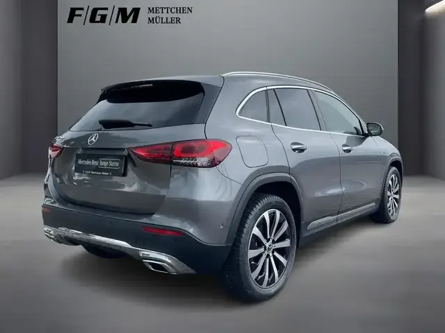 Mercedes-Benz GLA 250