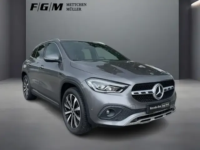 Mercedes-Benz GLA 250