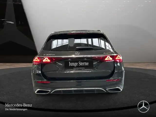 Mercedes-Benz E 300
