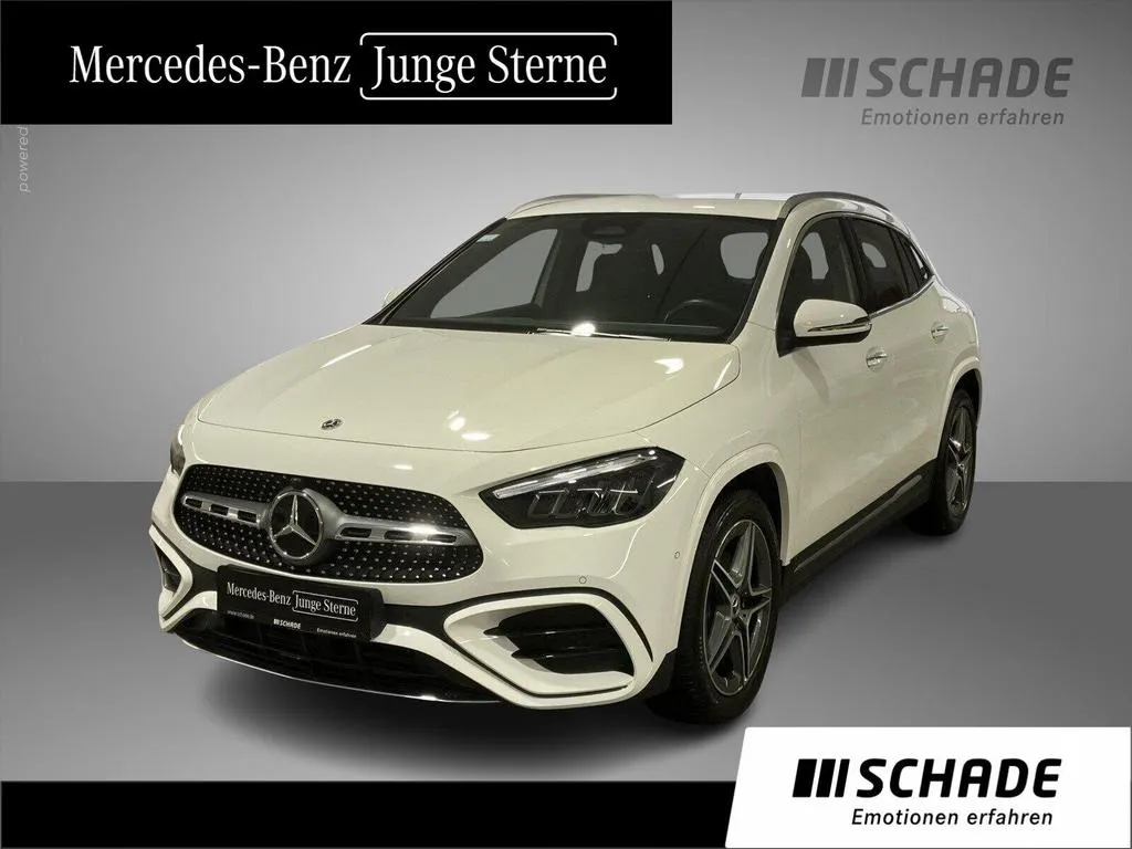 Mercedes-Benz GLA 200