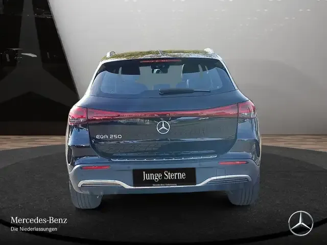 Mercedes-Benz EQA 250