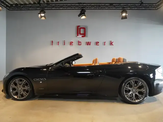 Maserati GranCabrio