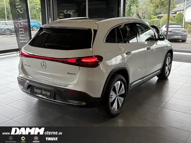 Mercedes-Benz EQA 300