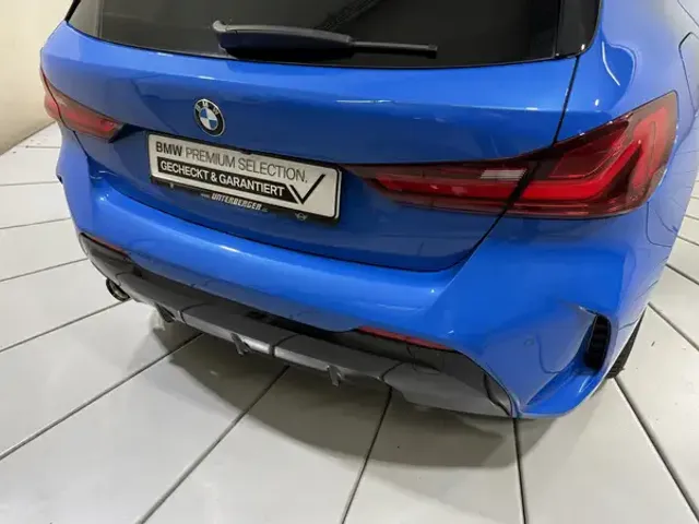 BMW 118