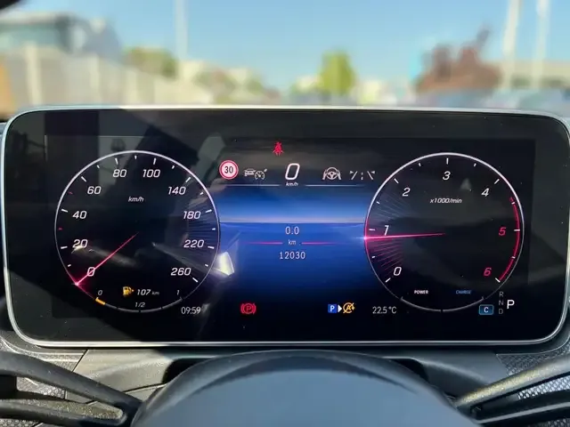 Mercedes-Benz C 220