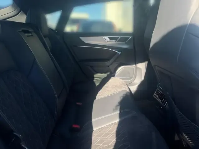 Audi S7