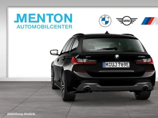 BMW 330