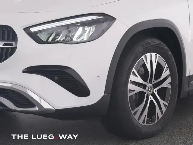Mercedes-Benz GLA 200