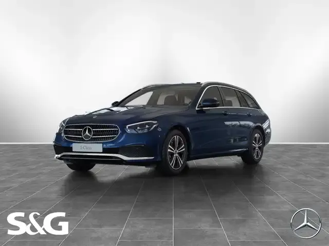 Mercedes-Benz E 220