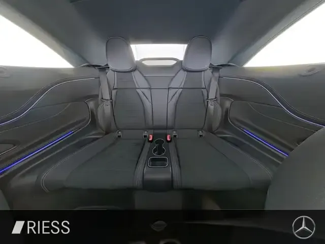 Mercedes-Benz CLE 300