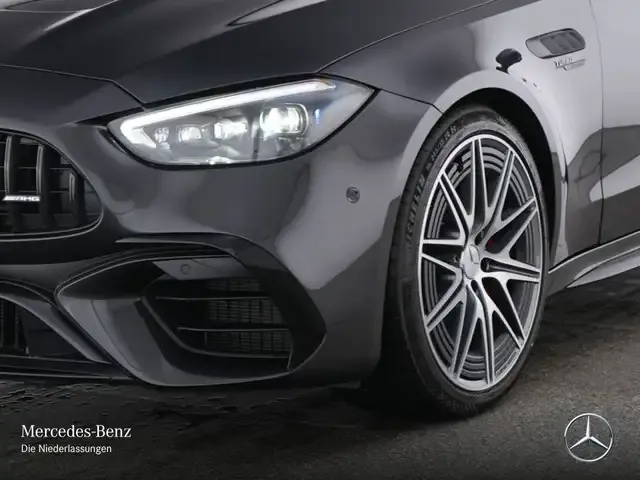 Mercedes-Benz C 63 AMG