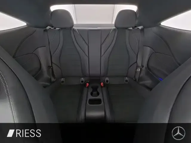 Mercedes-Benz CLE 200