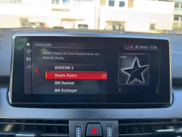 BMW 216