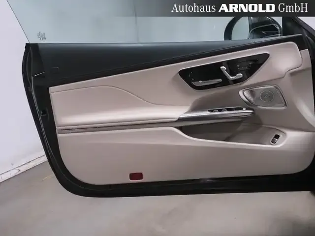 Mercedes-Benz CLE 300