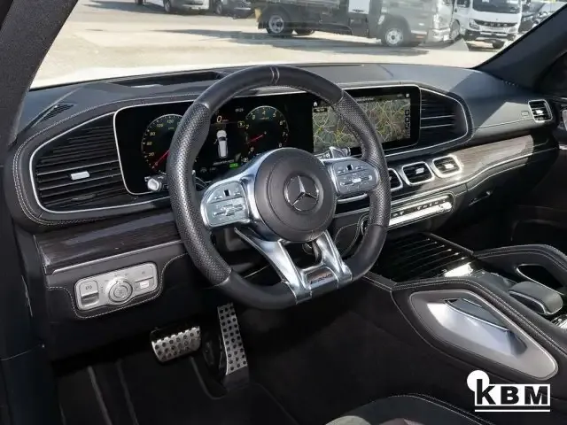 Mercedes-Benz GLS 63 AMG