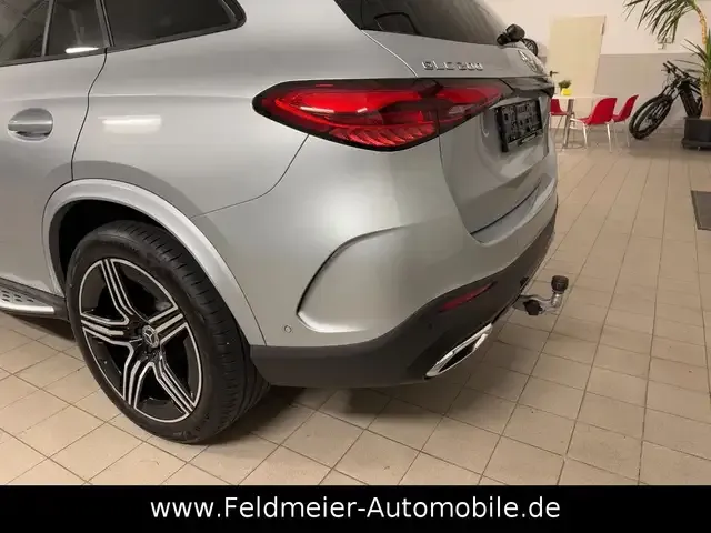Mercedes-Benz GLC 200