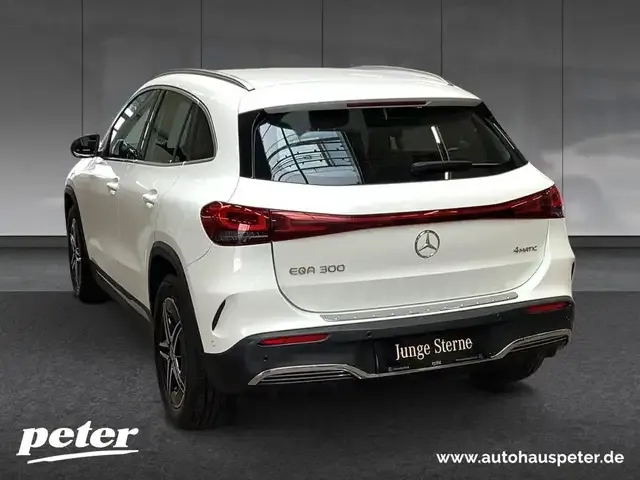 Mercedes-Benz EQA 300