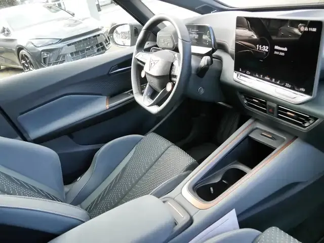 CUPRA Born