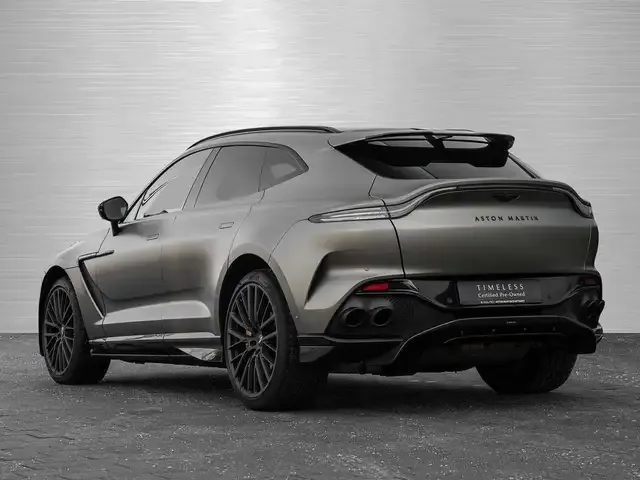 Aston Martin DBX