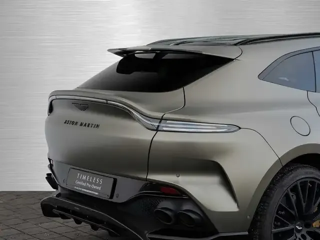 Aston Martin DBX