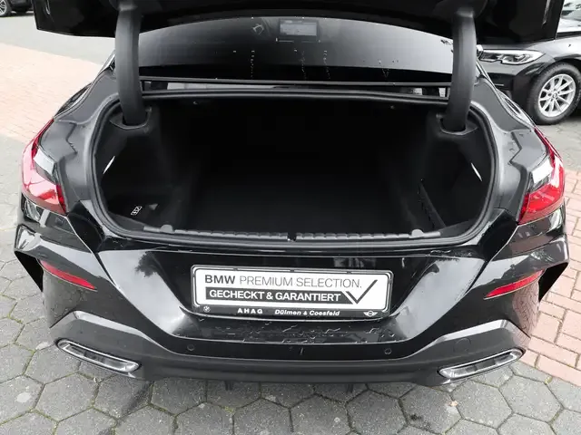 BMW M850