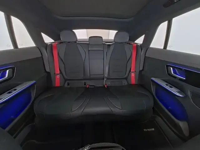 Mercedes-Benz EQE 300