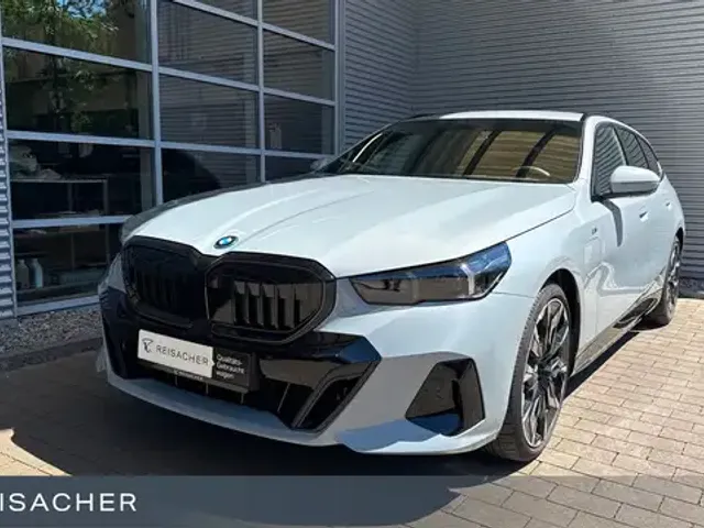 BMW 550