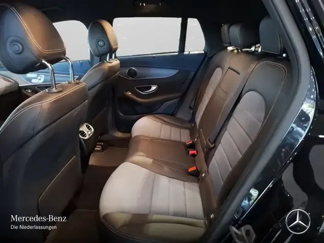 Mercedes-Benz EQC 400