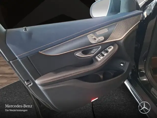 Mercedes-Benz EQC 400