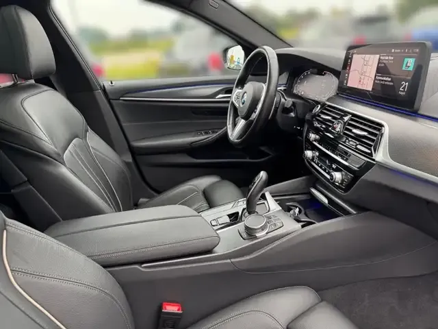 BMW 530