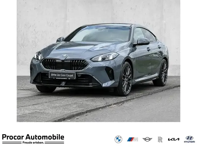 BMW 220