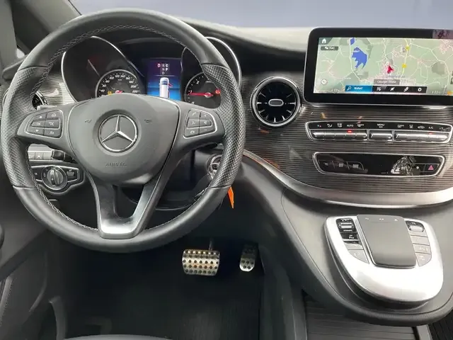 Mercedes-Benz V 250