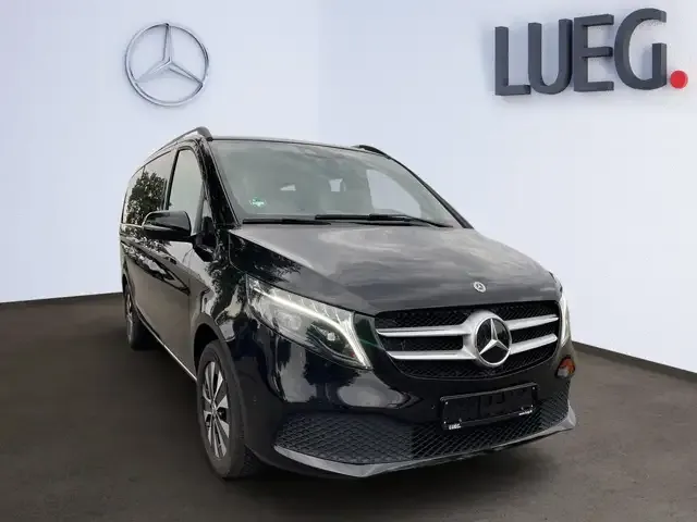 Mercedes-Benz V 250