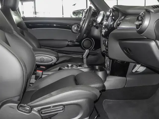 MINI Cooper SE