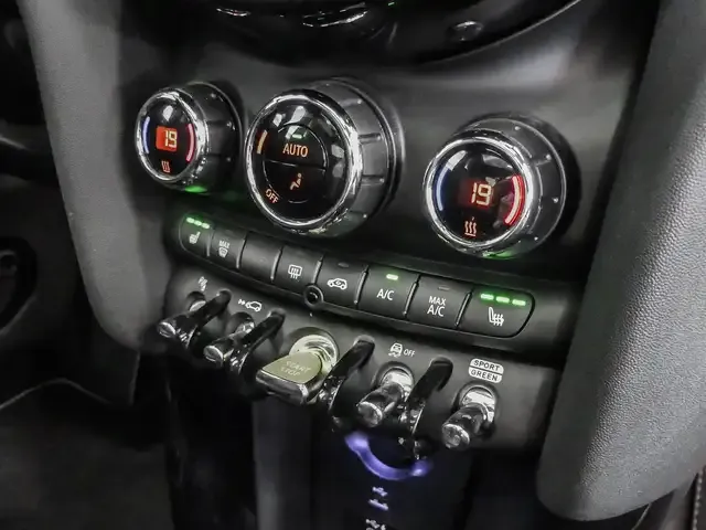 MINI Cooper SE